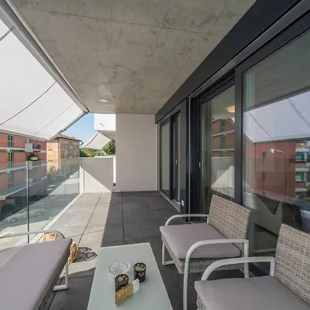 Brand New City11 * Lugano