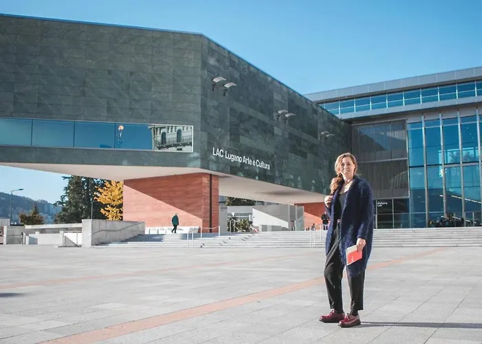 Brand New City11 Apartamento