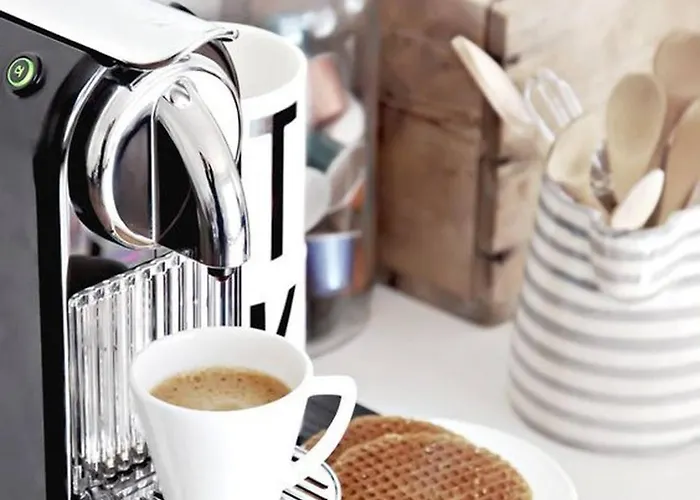 Brand New City11 Apartamento *